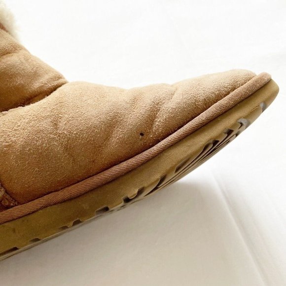 Women’s / Teen’s UGG Fold Over Boots Size 6 - Picture 6 of 11